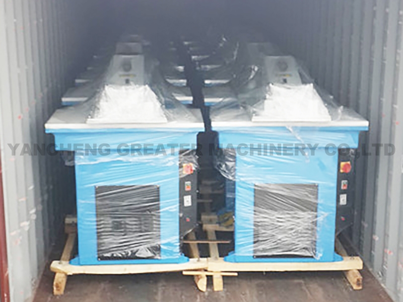 Shipping Cases